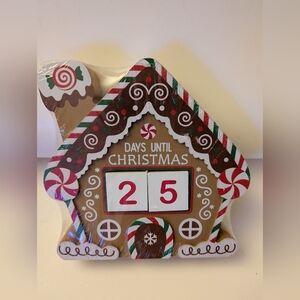 Countdown to Christmas Gingerbread Cottage